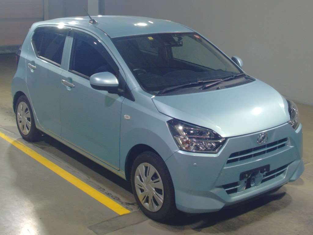 2021 Daihatsu Mira es LA350S[2]