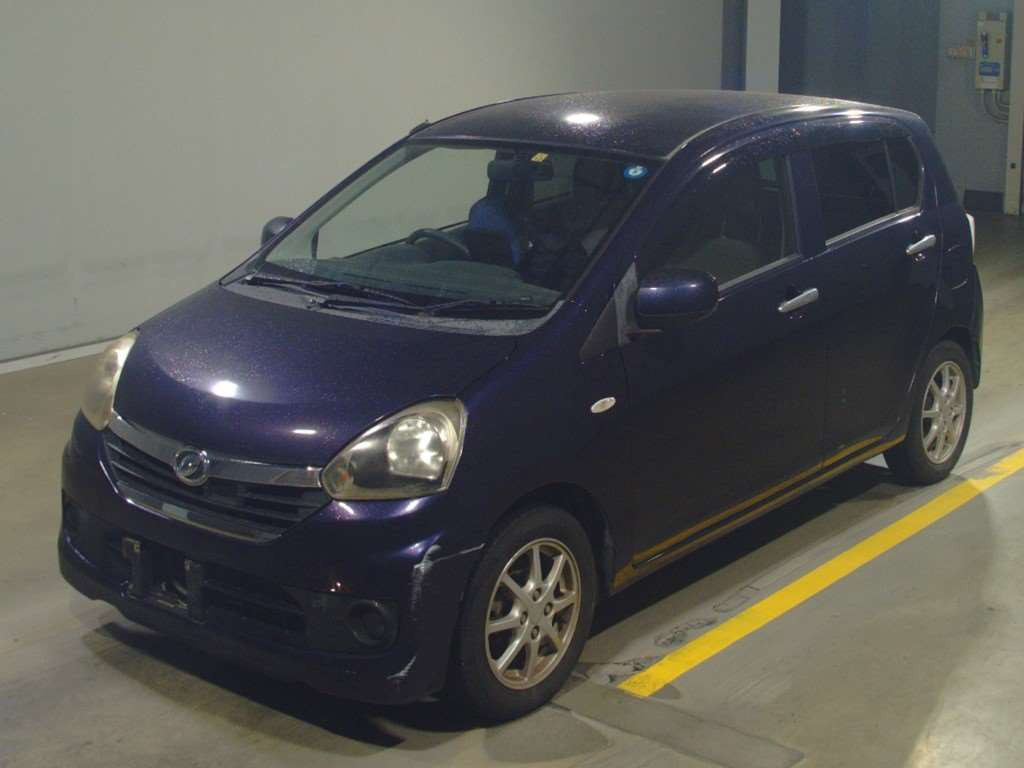 2013 Daihatsu Mira es LA300S[0]