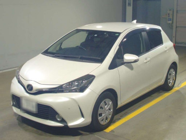 2015 Toyota Vitz