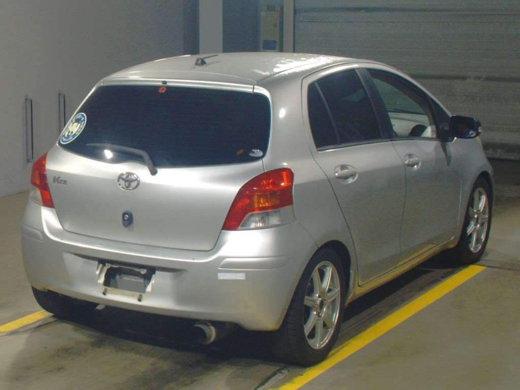 2008 Toyota Vitz KSP90[1]