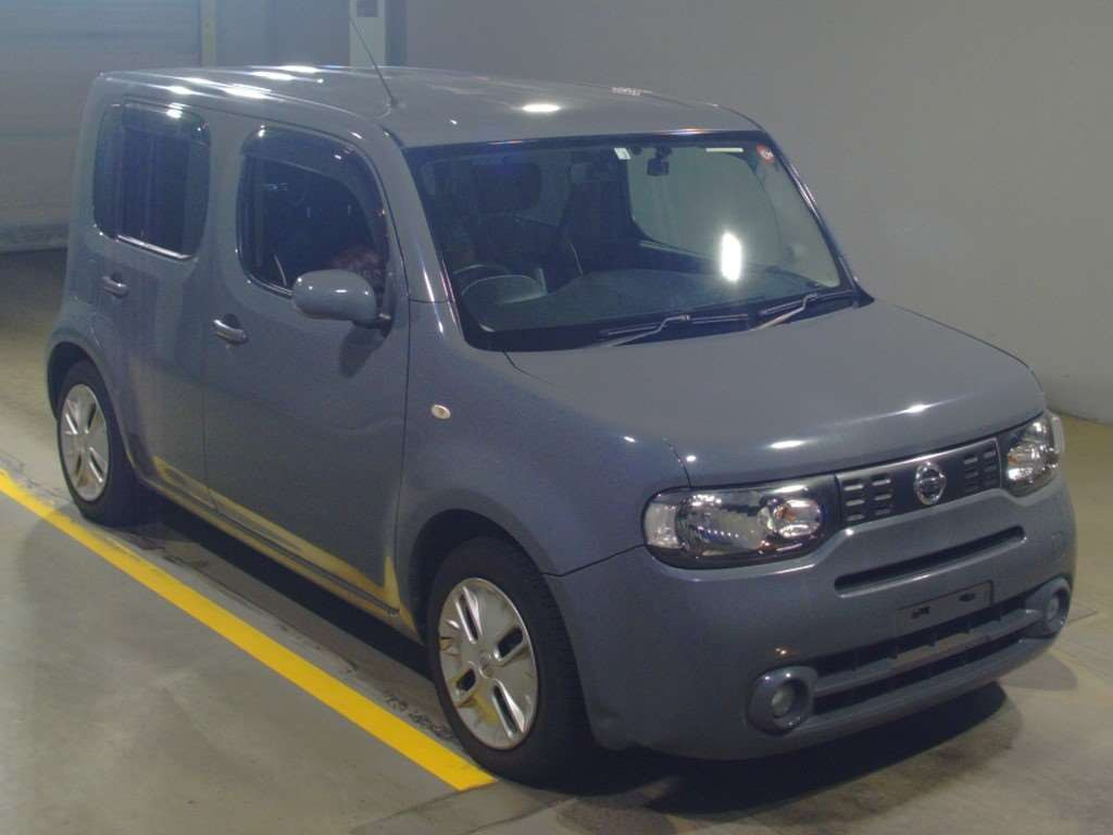 2010 Nissan Cube Z12[2]