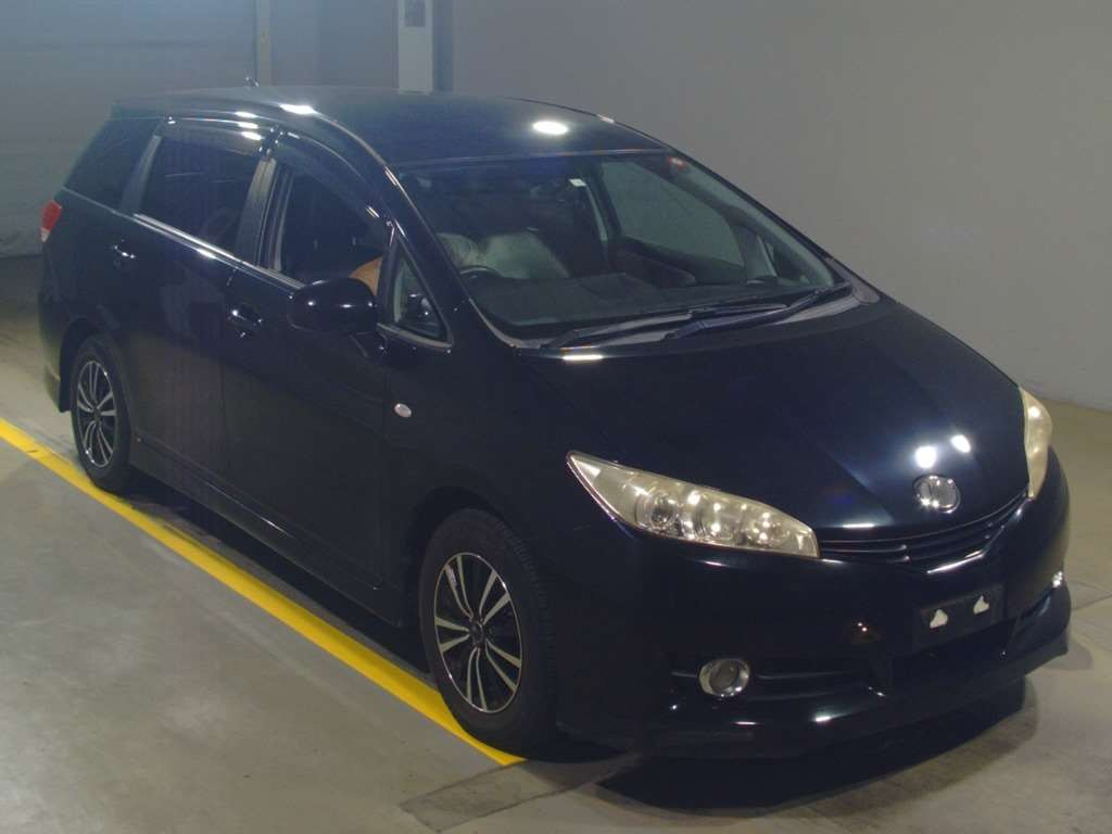 2010 Toyota Wish ZGE20G[2]