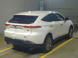 2022 Toyota Harrier Hybrid