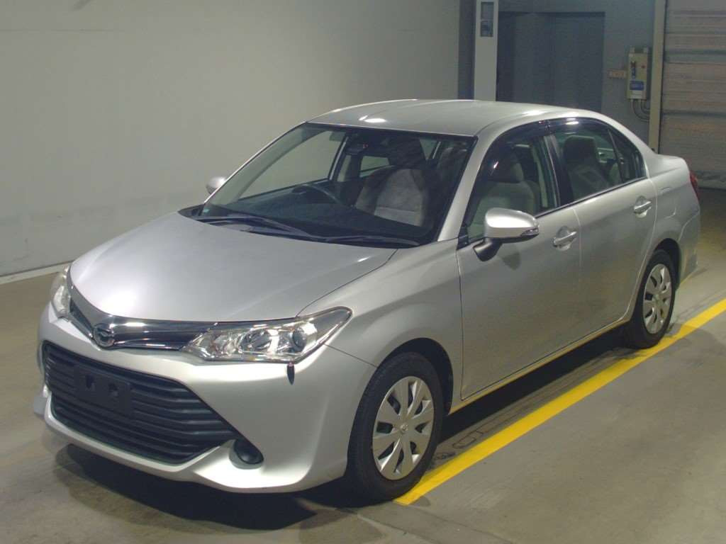 2015 Toyota Corolla Axio NRE161[0]