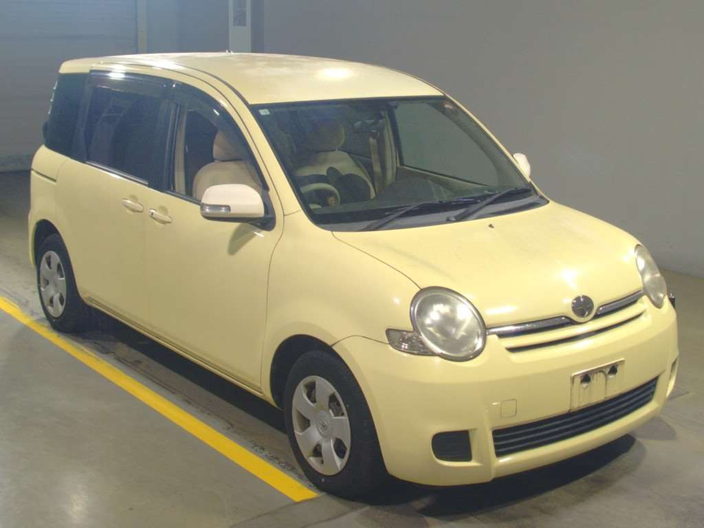 2006 Toyota Sienta NCP81G[2]