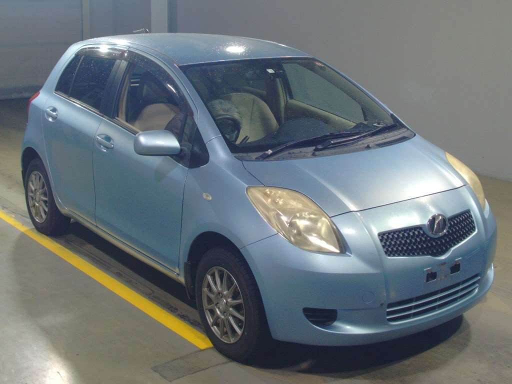 2006 Toyota Vitz NCP95[2]