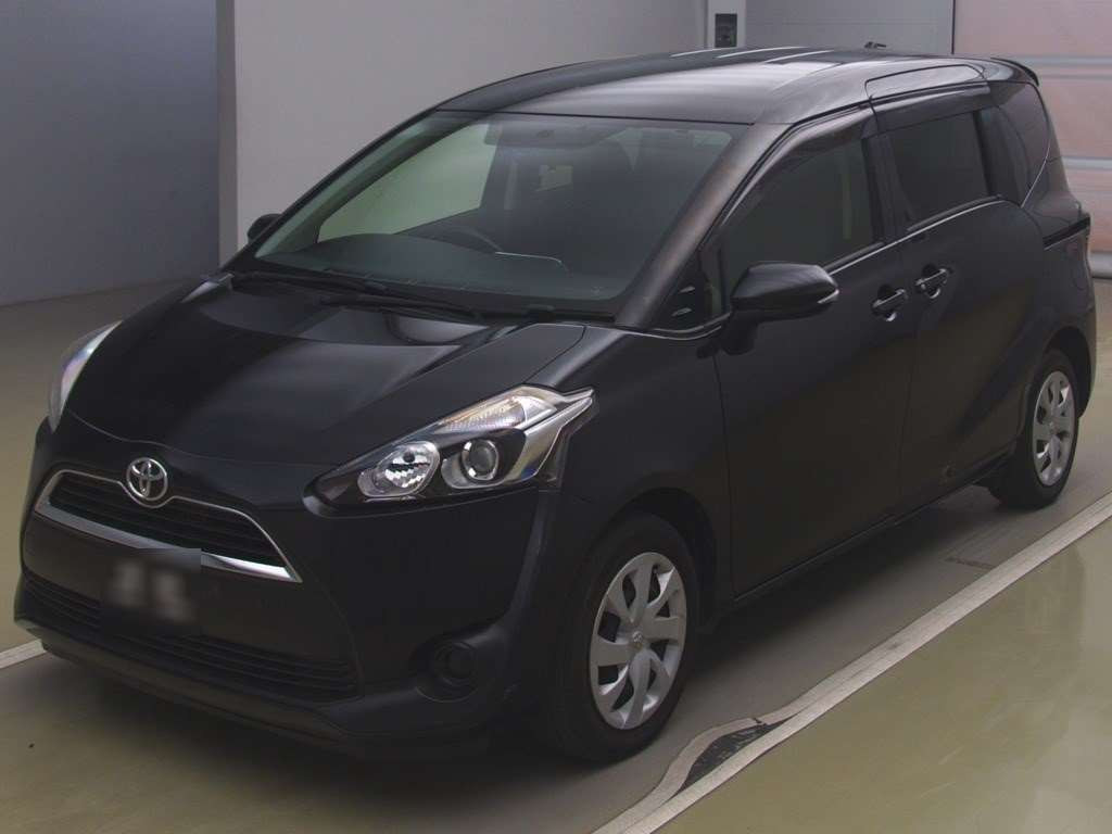 2015 Toyota Sienta NSP170G[0]