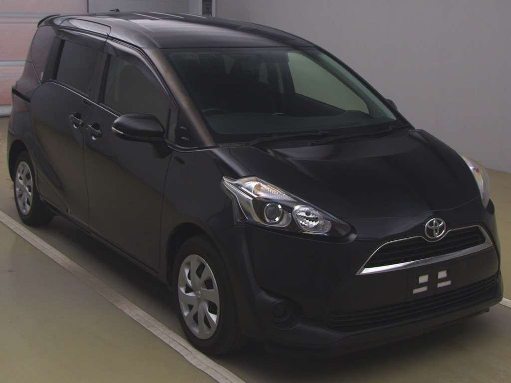 2015 Toyota Sienta NSP170G[2]