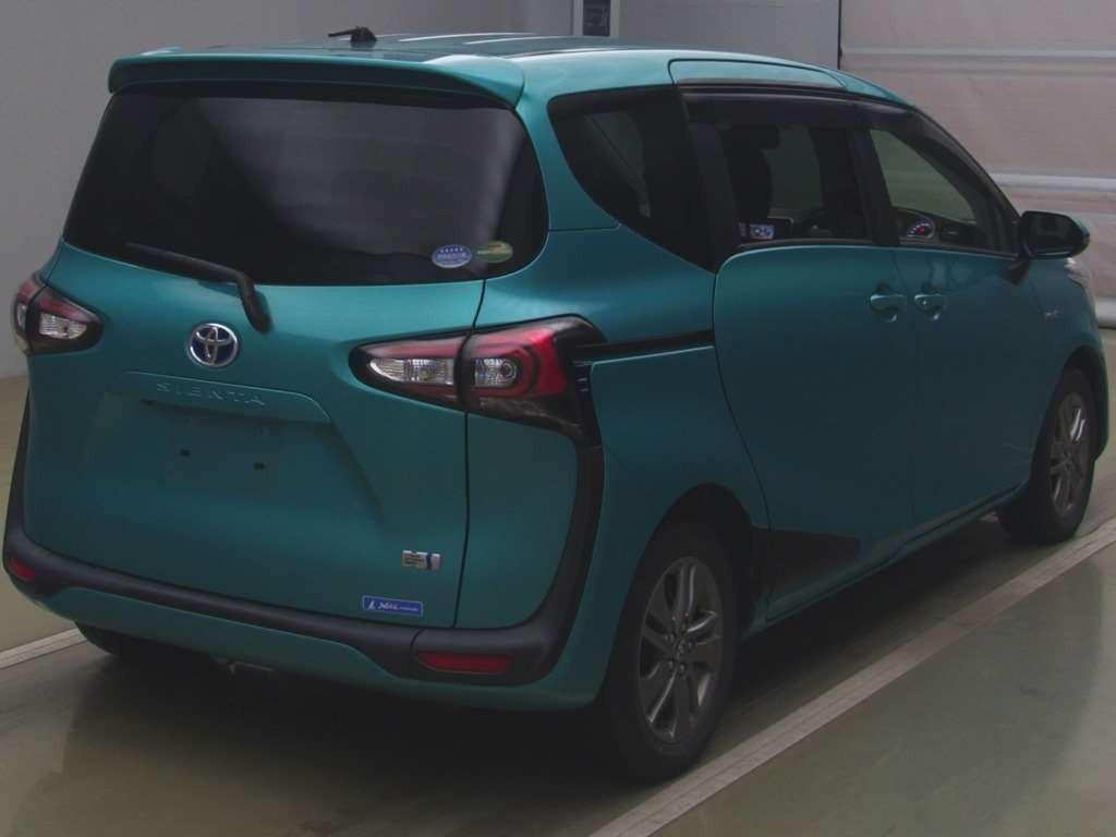 2020 Toyota Sienta NHP170G[1]