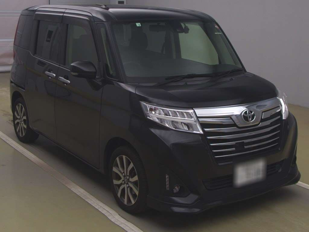 2018 Toyota Roomy M900A[2]