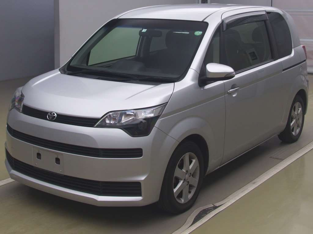 2014 Toyota Spade NCP141[0]