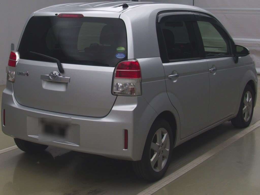 2014 Toyota Spade NCP141[1]