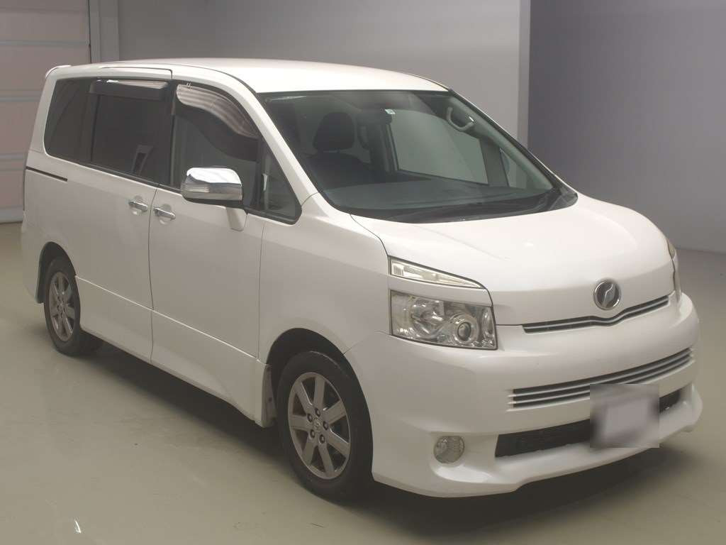 2009 Toyota Voxy ZRR70W[2]