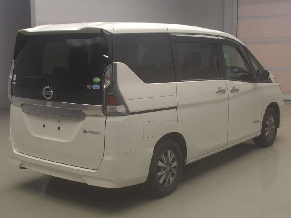 2019 Nissan Serena HC27[1]