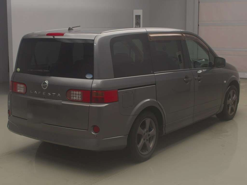 2006 Nissan Lafesta B30[1]