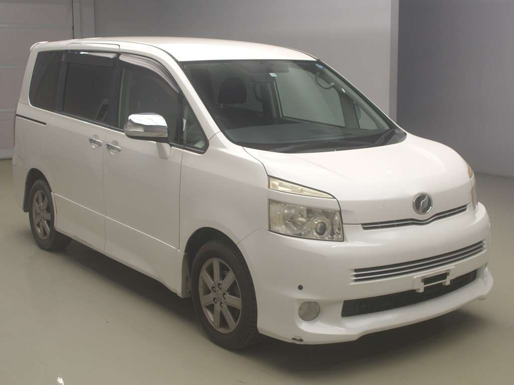 2009 Toyota Voxy ZRR70W[2]