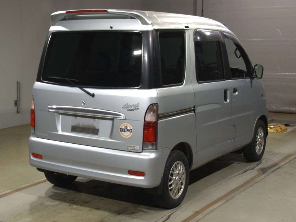 2001 Daihatsu Atrai Wagon S220G[1]