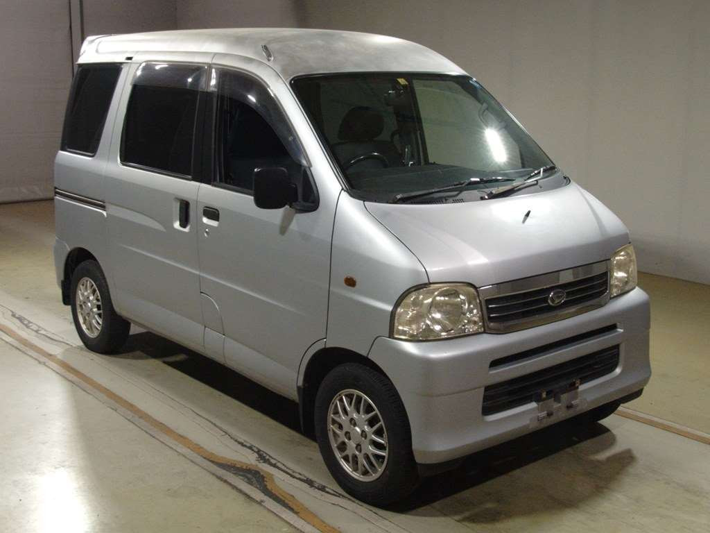 2001 Daihatsu Atrai Wagon S220G[2]