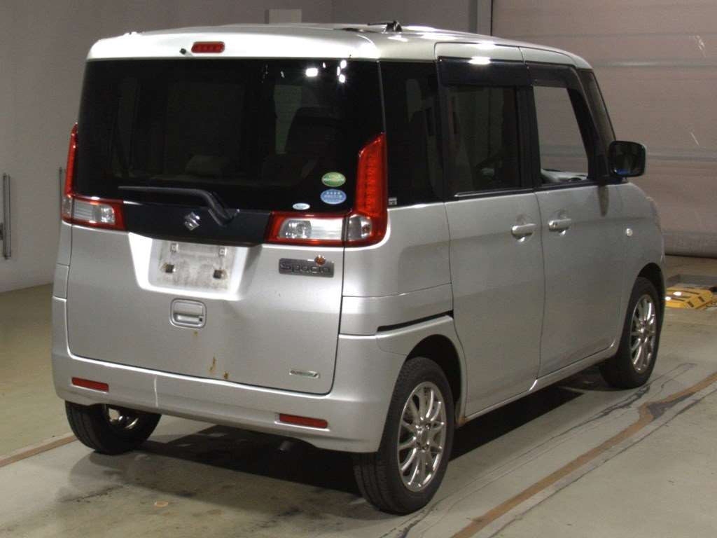 2013 Suzuki Spacia MK32S[1]