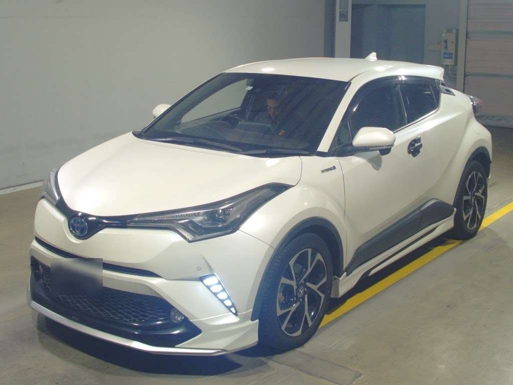 2017 Toyota C-HR ZYX10[0]