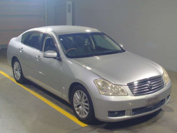 2005 Nissan Fuga