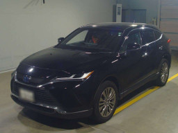 2022 Toyota Harrier Hybrid