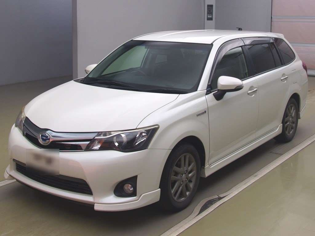 2014 Toyota Corolla Fielder NKE165G[0]