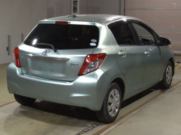 2011 Toyota Vitz