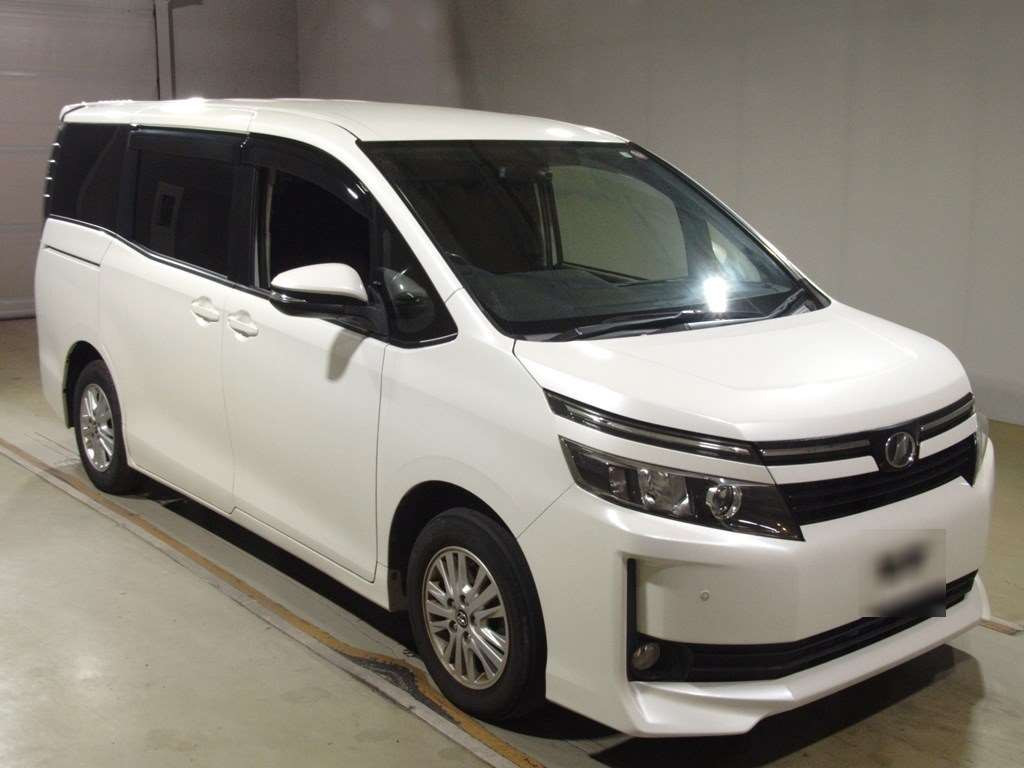 2015 Toyota Voxy ZRR80G[2]