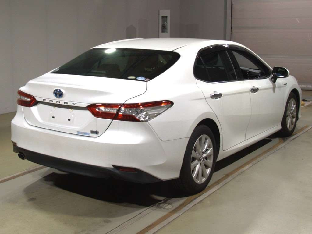 2017 Toyota Camry AXVH70[1]