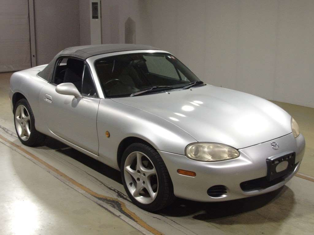 2004 Mazda Roadster NB6C[2]