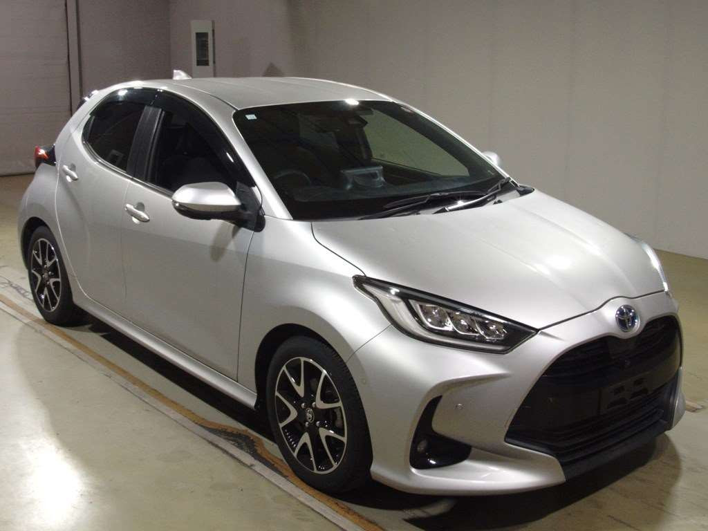 2020 Toyota YARIS MXPH10[2]