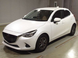 2018 Mazda Demio