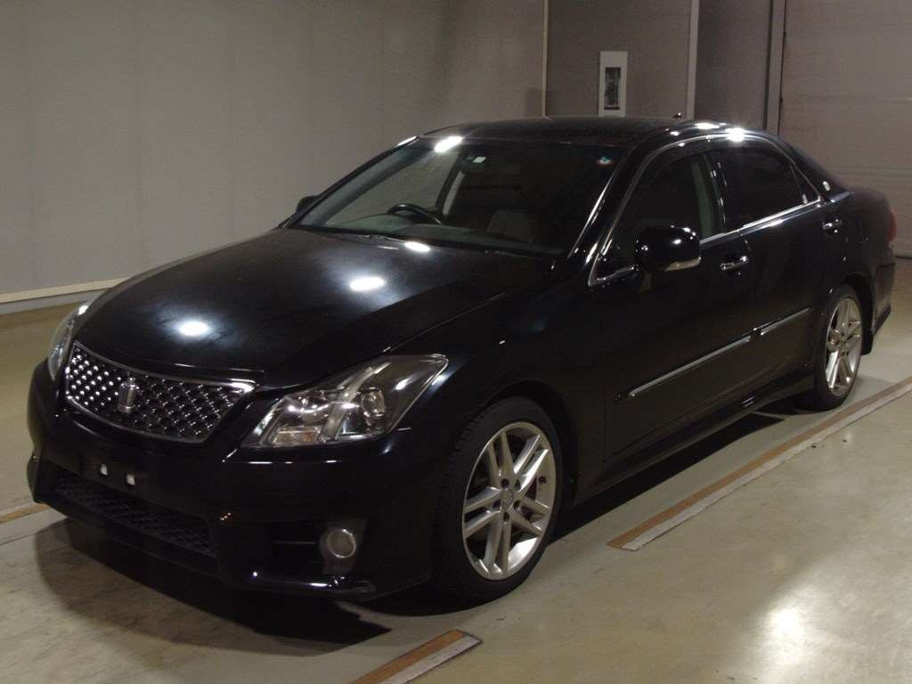 2011 Toyota Crown GRS200[0]