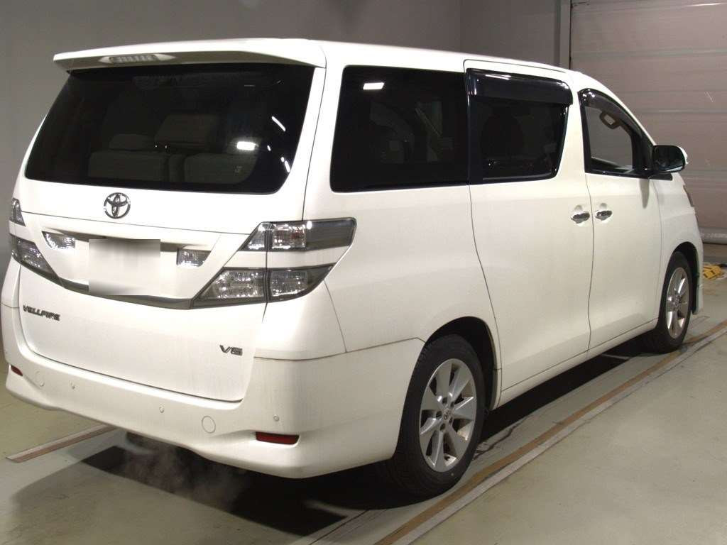 2008 Toyota Vellfire GGH20W[1]