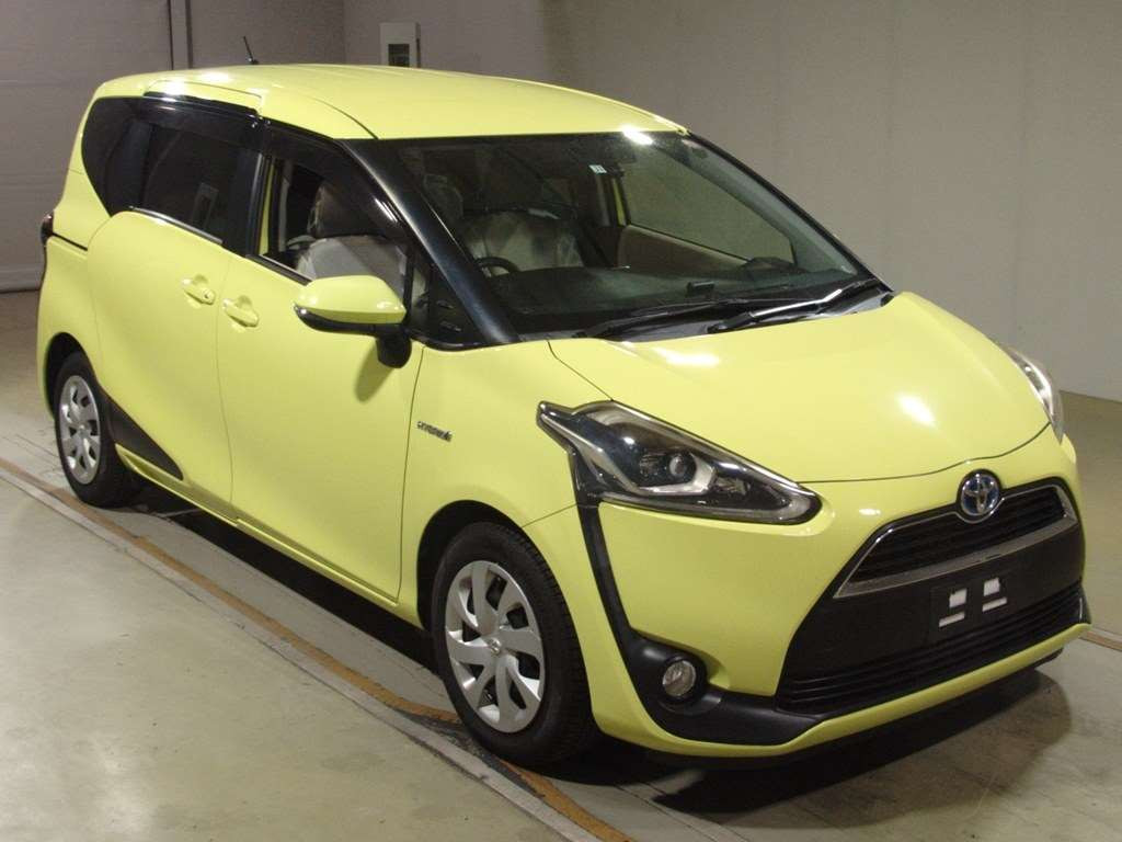 2015 Toyota Sienta NHP170G[2]