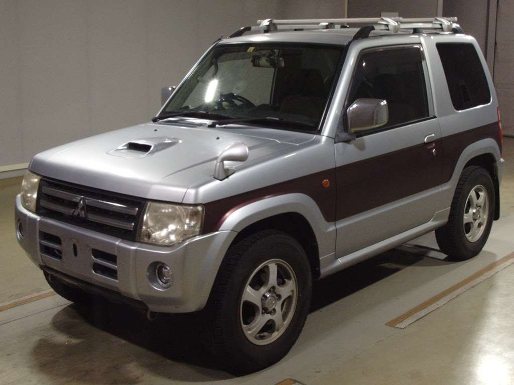 2010 Mitsubishi Pajero Mini H58A[0]