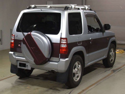 2010 Mitsubishi Pajero Mini