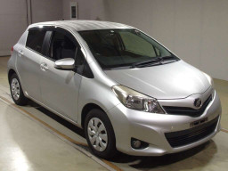 2013 Toyota Vitz