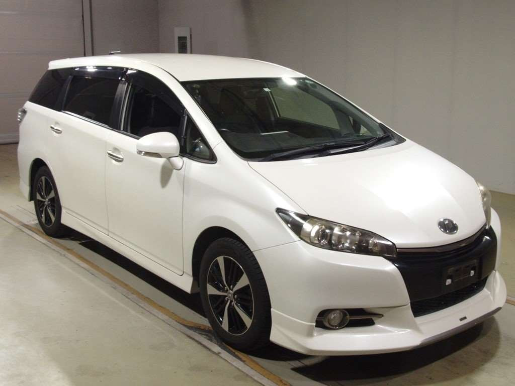 2016 Toyota Wish ZGE20W[2]