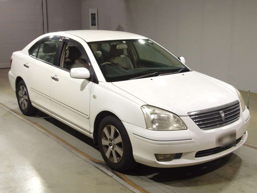 2002 Toyota Premio ZZT240[2]