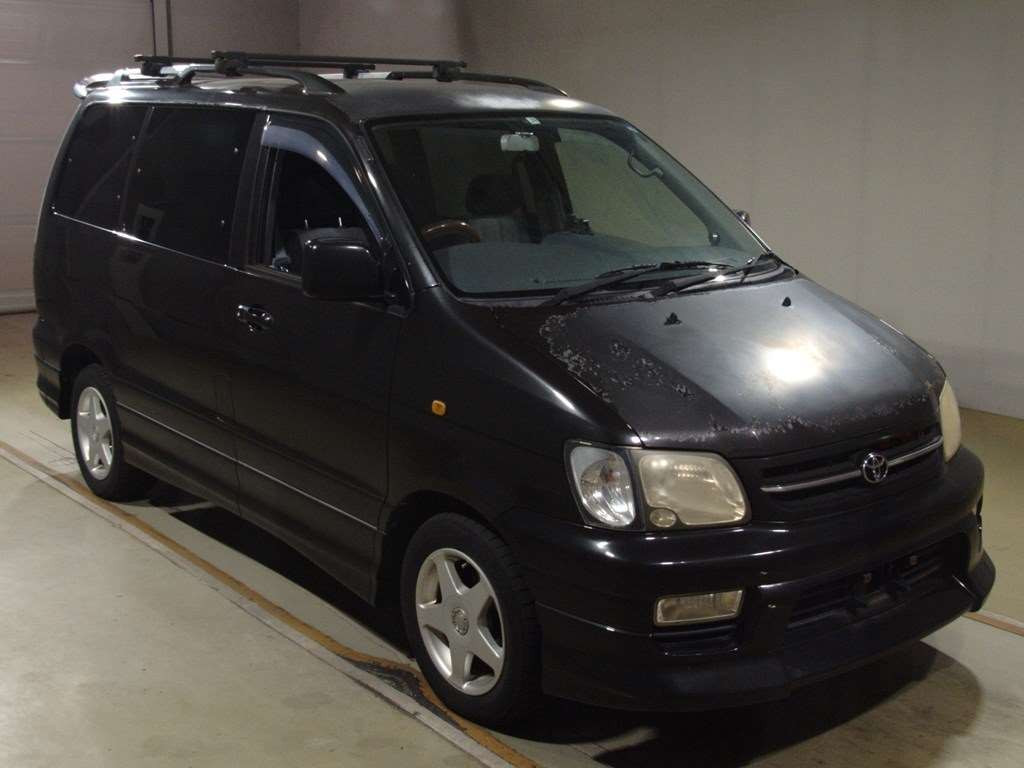 2001 Toyota Townace Noah SR40G[2]