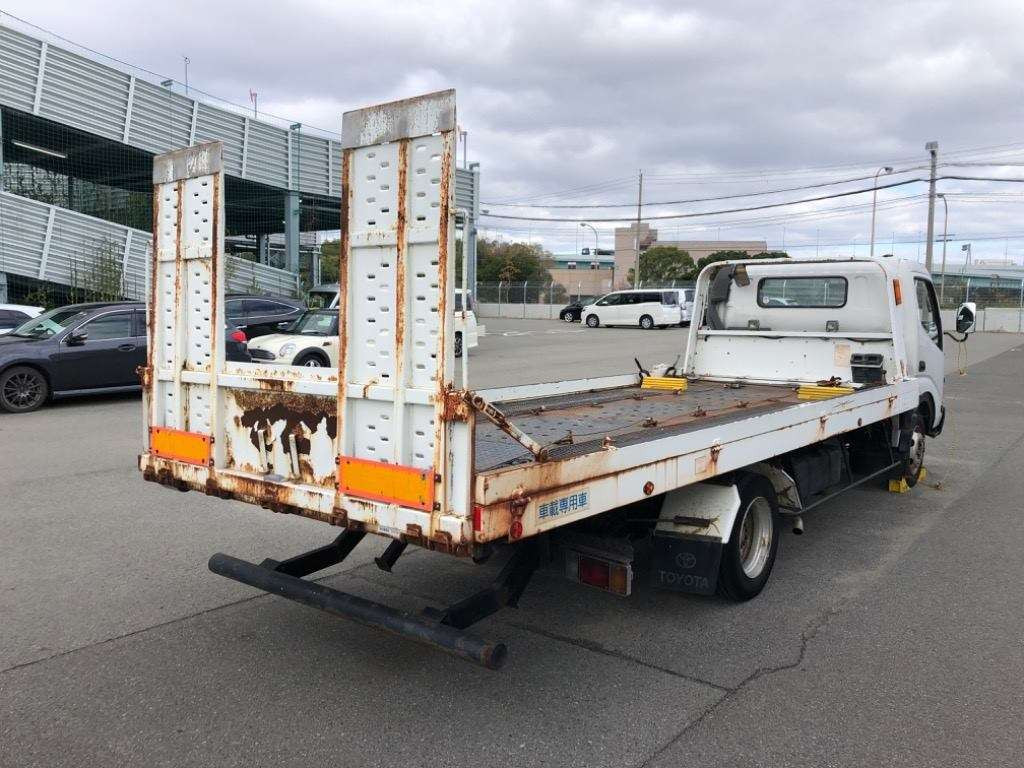 2004 Toyota Toyoace Truck XZU421[1]