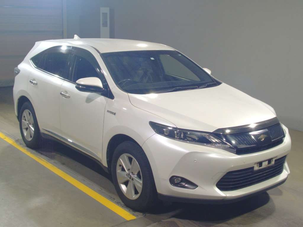 2014 Toyota Harrier Hybrid AVU65W[2]