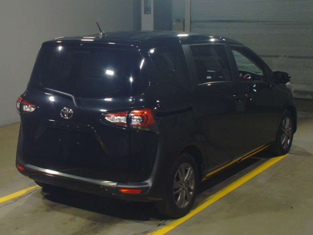 2021 Toyota Sienta NSP170G[1]