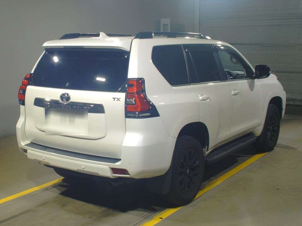 2021 Toyota Land Cruiser Prado TRJ150W[1]