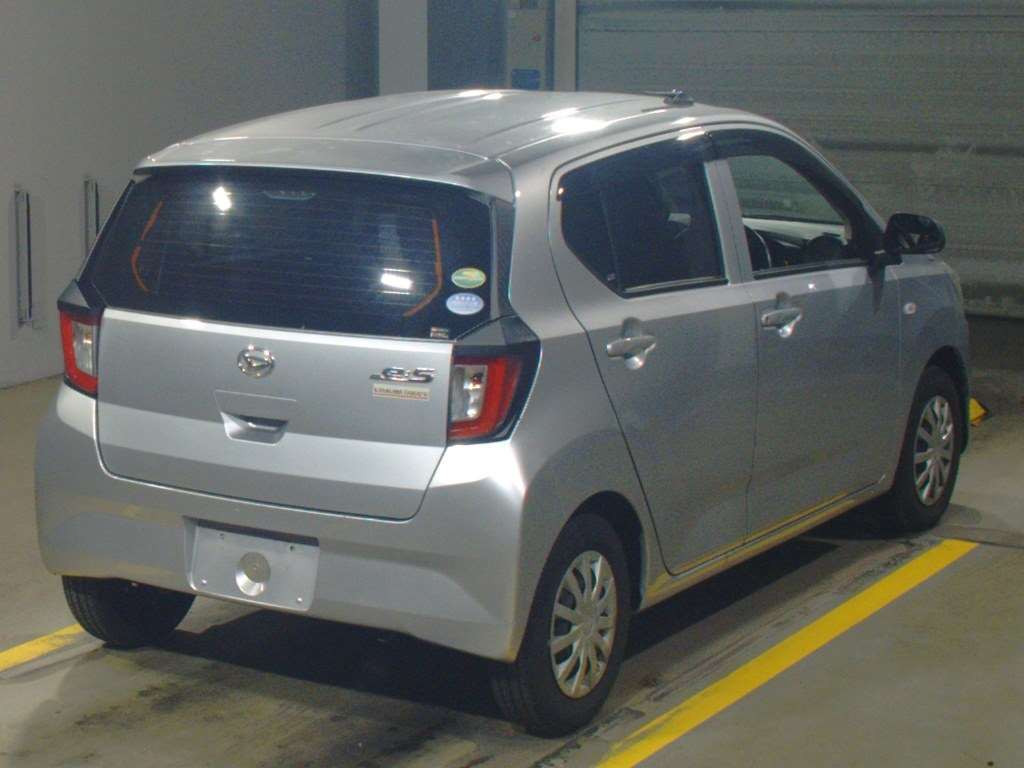 2020 Daihatsu Mira es LA350S[1]