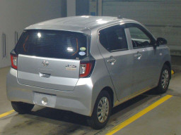 2020 Daihatsu Mira es