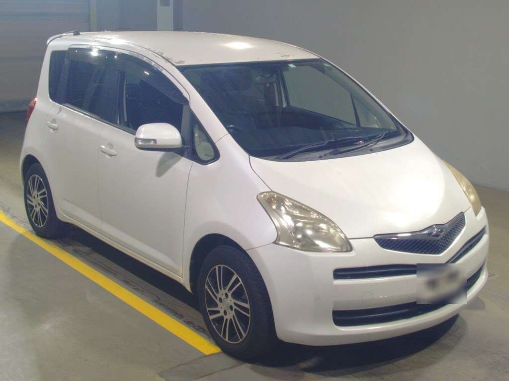 2006 Toyota Ractis NCP100[2]