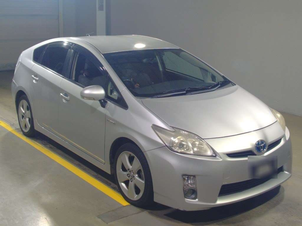 2009 Toyota Prius ZVW30[2]